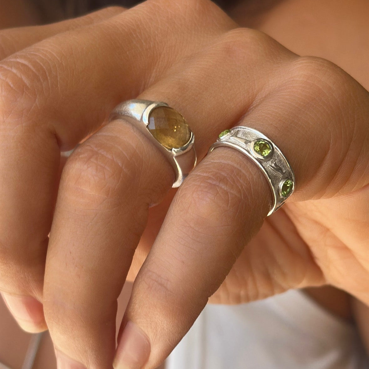 Papyrus ring